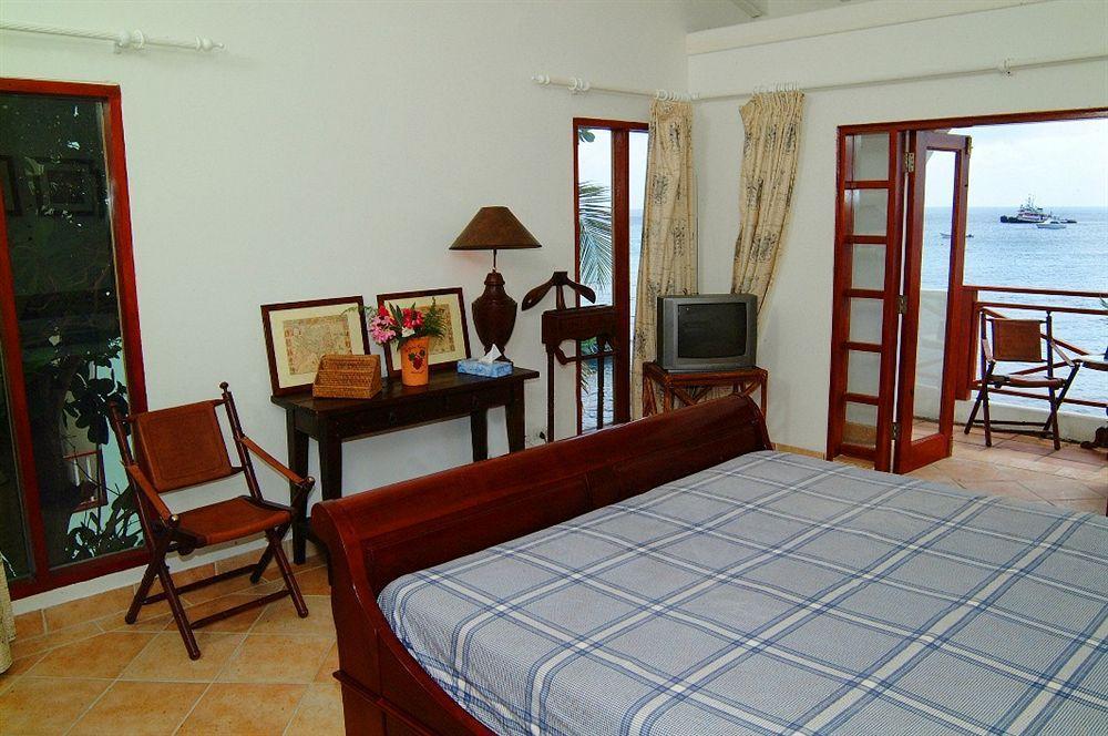 The Old Gin House Aparthotel Oranjestad  Kültér fotó