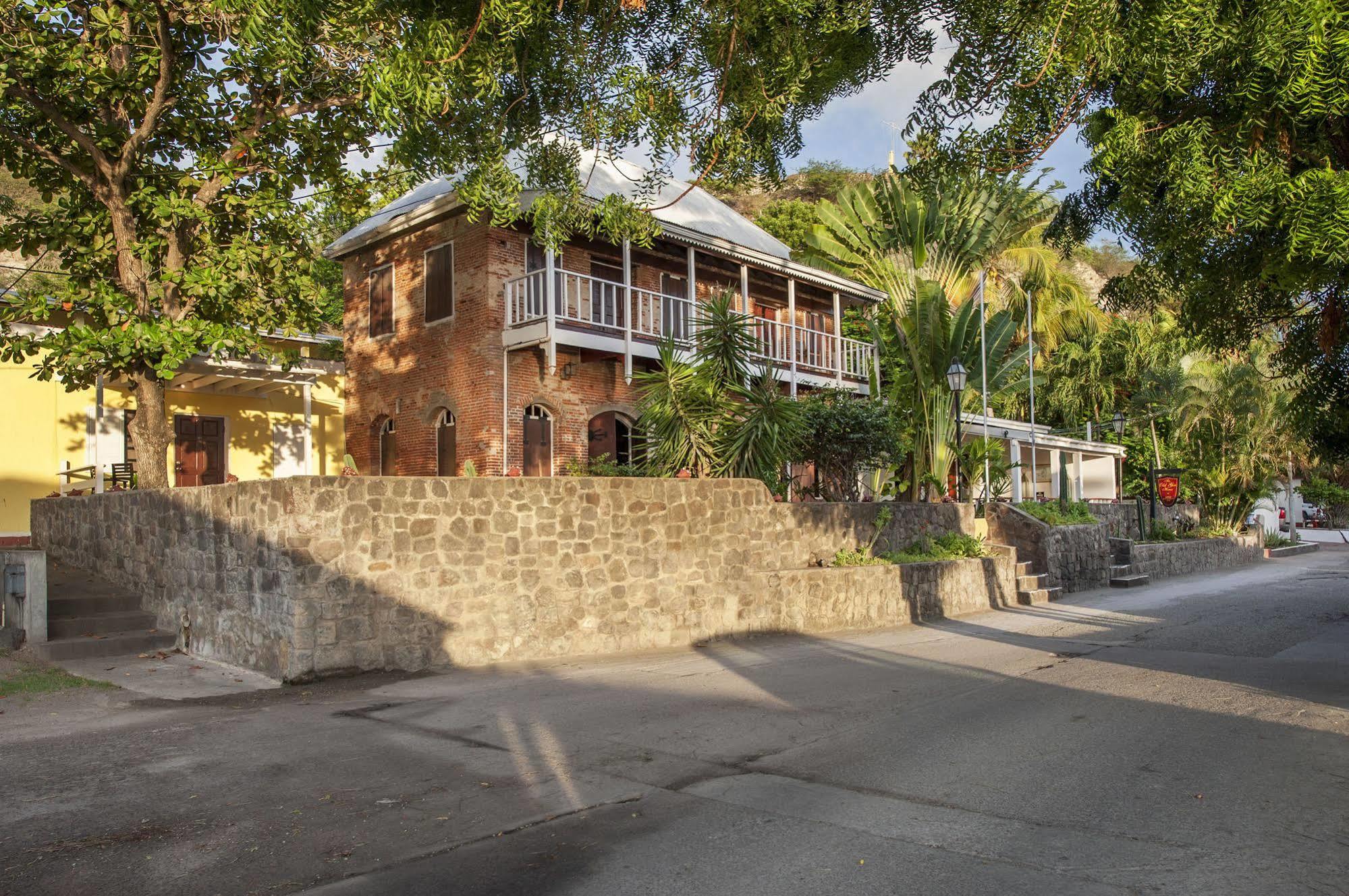 The Old Gin House Aparthotel Oranjestad  Kültér fotó